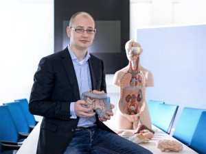 2016-Famkol - Dr. Bauer