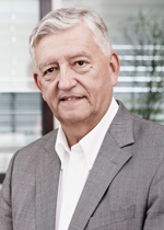 Dr. Roland Kuchta